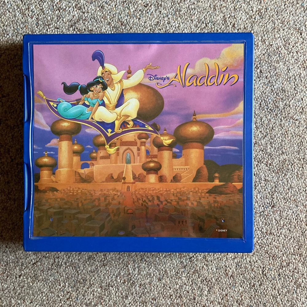Vintage 1990s Disney Aladdin Jasmine Fashion Doll Carrying Case Storage Playset